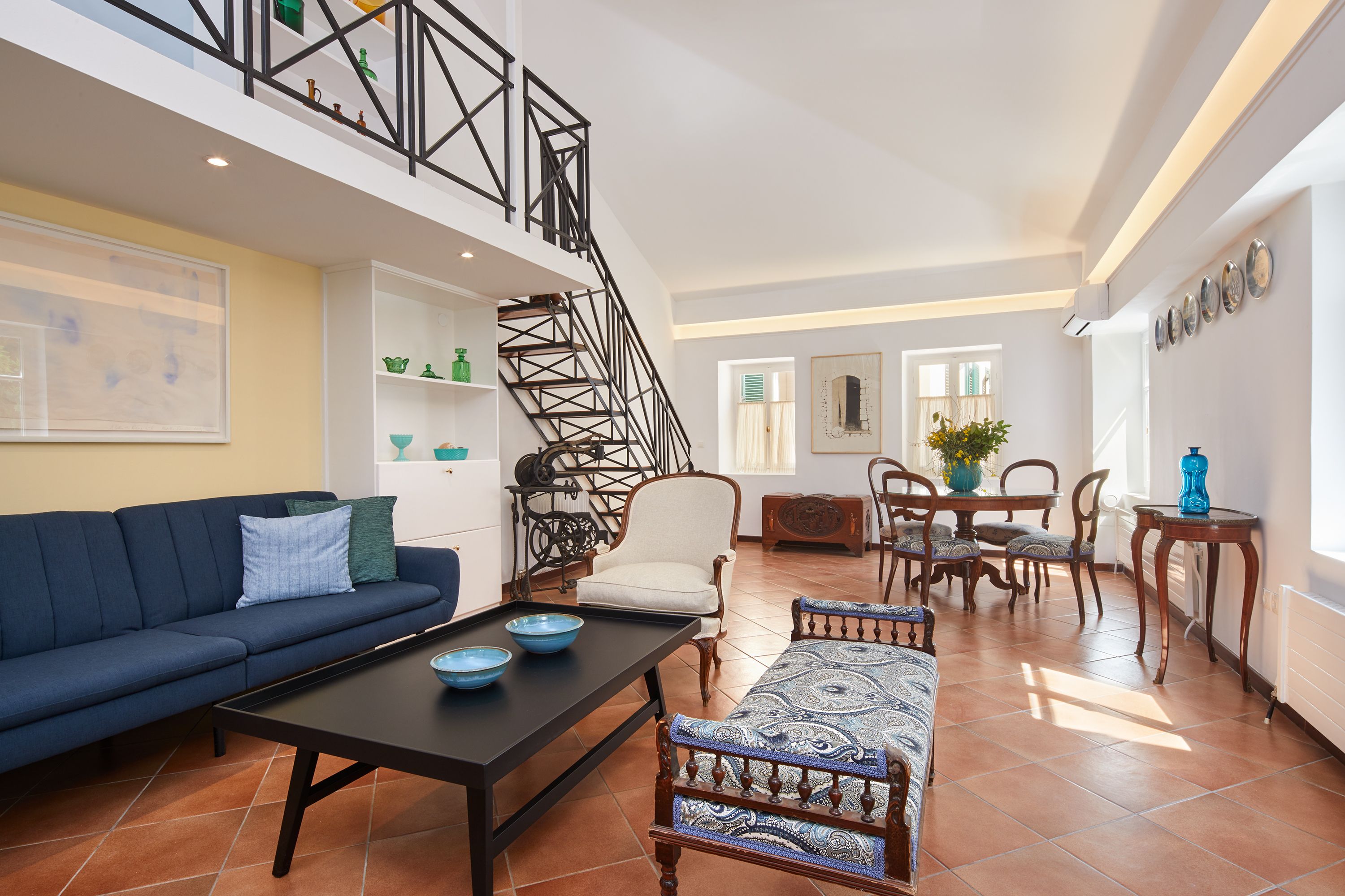Pano dining area view